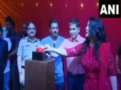 
      
      Salman joins Amruta in campaign for eco-friendly Ganpati idols
      
      