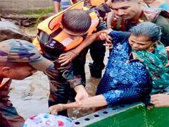 
      
      Army columns continue with flood relief operations in Gujarat
      
      