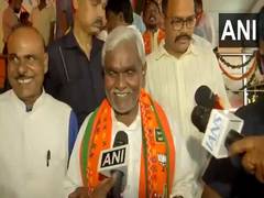 
      
      “We will stop Bangladeshi infiltration”: Champai Soren
      
      