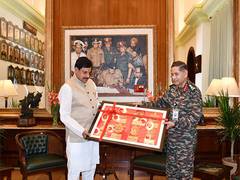 
      
      Army Chief General Upendra Dwivedi meets MP CM Mohan Yadav
      
      