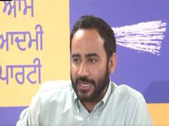 
      
      AAP MP demands Gurmeet Hayer's resignation 
      
      