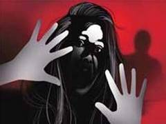 
      
      Rickshaw driver molests 15-yr-old girl in Mumbai
      
      