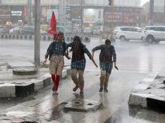 
      
      Schools in Hyderabad to remain shut on Monday
      
      