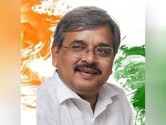 
      
      PM Modi condoles demise of journalist Umesh Upadhyay
      
      