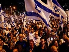 
      
      Israelis  protest, demand hostages' release
      
      