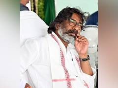 
      
      Jharkhand CM Hemant Soren mourns death of aspirant
      
      