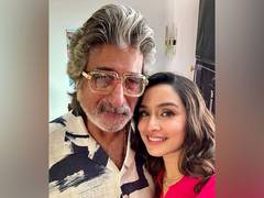 
      
      See how Shraddha Kapoor wished her father a happy birthday
      
      