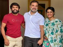 
      
      Vinesh Phogat, Bajrang Punia to contest Haryana Polls; meets RG
      
      