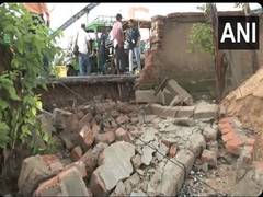 
      
      Bihar: Portion of Patna Secretariat's boundary wall collapses
      
      