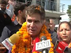 
      
      BJP J&K chief Ravinder Raina files nomination
      
      