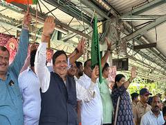 
      
      Maharashtra Minister Lodha flags off Namo Express special train
      
      