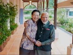 
      
      PM Modi, Wong identify six pillars for bilateral cooperation
      
      
