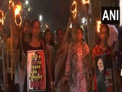
      
      Opposition turns up heat on Bengal Govt over Kolkata rape-murder
      
      