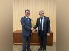 
      
      Ashwini Vaishnaw meets Japan's Digital Transformation Minister
      
      