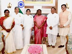 
      
      President Murmu Receives First Print of 