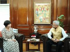 
      
      Jaishankar meets former Japanese PM Shinzo Abe's wife 
      
      