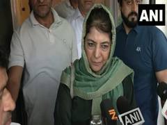
      
      Mehbooba Mufti criticises Omar Abdullah for contesting on 2 seats
      
      
