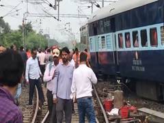 
      
      MP: Two coaches of Indore-Jabalpur Overnight Express derail
      
      