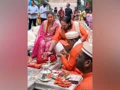
      
      Newlyweds Anant Ambani, Radika Merchant bring Ganpati home
      
      