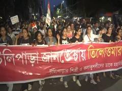 
      
      Bengali film industry protests Kolkata rape-murder
      
      