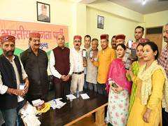 
      
      BJP conducts membership drive in Himachal's Manali
      
      