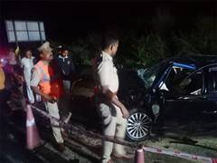 
      
      Karnataka: Six killed, two injured in head-on collision
      
      