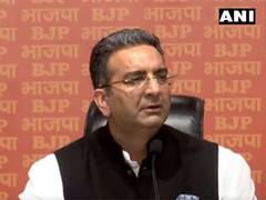 
      
      'Head of India's democracy bowed in shame