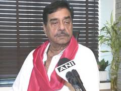 
      
      Can't hold any CM responsible for such crime:  Shatrughan Sinha 
      
      