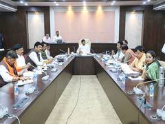 
      
      MP CM holds cabinet meeting for 'Simhastha 2028' preparations
      
      