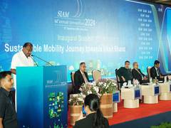
      
      Kumaraswamy highlights role of Indian automobile industry 
      
      