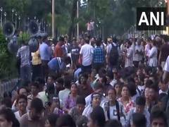 
      
      Doctors continue to hold protest in Kolkata against RG Kar case
      
      