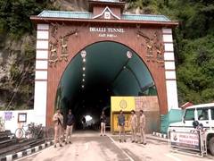 
      
      Sanjauli Mosque Row: Heavy police forces deployed in Shimla ahead
      
      