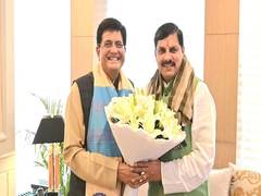 
      
      CM Mohan Yadav calls on Union Minister Piyush Goyal in New Delhi
      
      