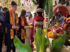 
      
      Mumbai: Diplomats attend Ganesh Aarti at CM Shinde's residence
      
      