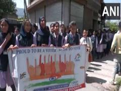 
      
      J&K: District Election Wing holds SVEEP programme for students
      
      