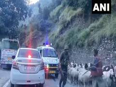 
      
      Encounter breaks out between forces, terrorists in J-K's Kishtwar
      
      
