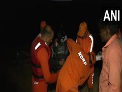 
      
      Eight drown in Gujarat's Gandhinagar during Ganesh Visarjan
      
      