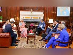 
      
      FM Sitharaman meets with delegation from US International DFC
      
      