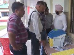 
      
      J-K assembly polls: Training begins for polling staff
      
      