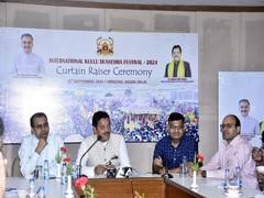 
      
      Kullu Dussehra to feature international troupes, fusion programme
      
      
