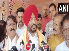 
      
      Union Minister Ravneet Singh Bittu slams Rahul Gandhi
      
      
