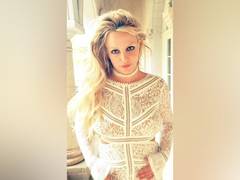 
      
      Britney Spears shares throwback pictures of her sons
      
      