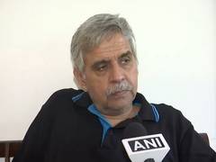 
      
      Cong leader Sandeep Dikshit slams Delhi CM Arvind Kejriwal 
      
      