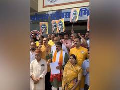 
      
      MP: Youth booked for making obscene dance video in front of Rani 
      
      