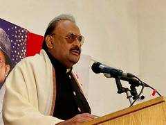 
      
      Army occupying Pakistan through unconstitutional acts: MQM 
      
      