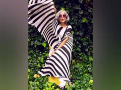
      
      Zeenat Aman stuns in new photoshoot in Goa
      
      