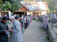 
      
      J-K polls: Kishtwar records highest voter turnout at 70.3
      
      