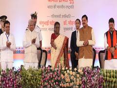 
      
      MP: President lays foundation stone of Indore-Ujjain 6 lane road
      
      
