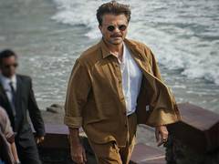 
      
      Anil Kapoor celebrates ‘The Night Manager’s’ Emmy nomination
      
      