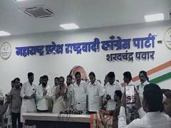 
      
      OBC leader Ishwar Balbudhe joins NCP Sharad Pawar camp
      
      